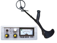 Metalldetektor PULSE AR III
